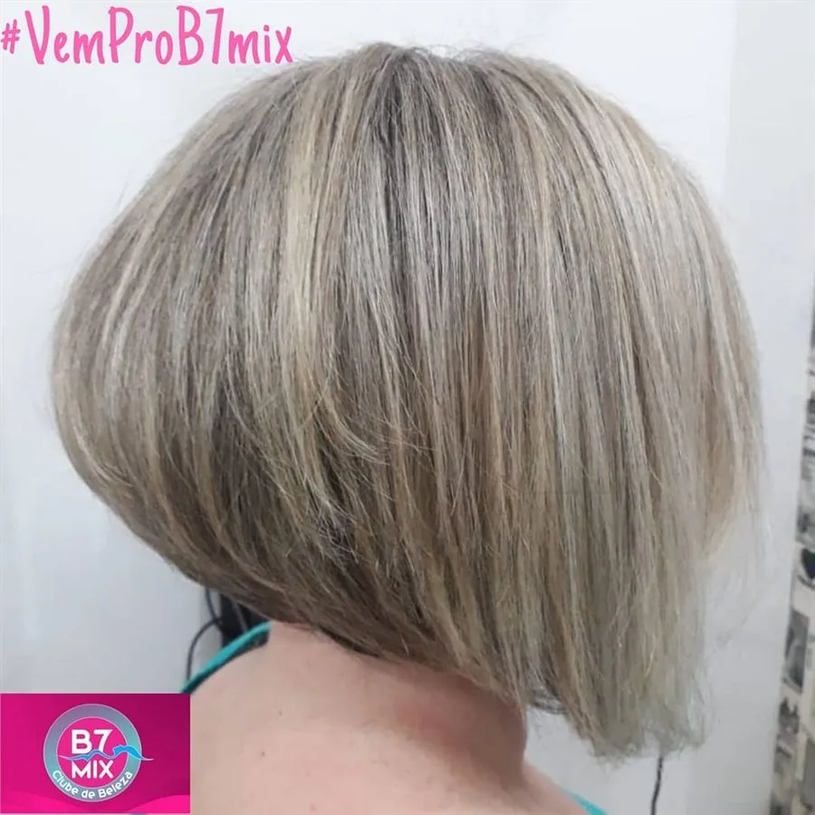Luzes e mechas em cabelo curto feitas no B7 Mix, Imbituba SC