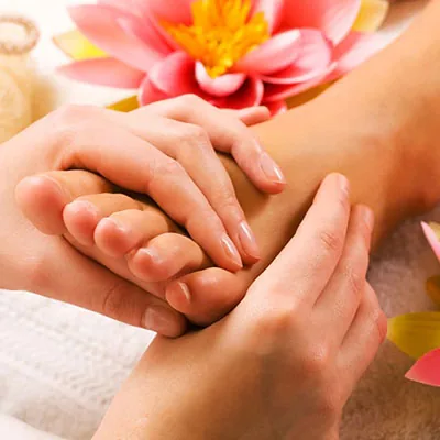 Atendimento de podologia e cuidados com os pés no B7 Mix, Imbituba